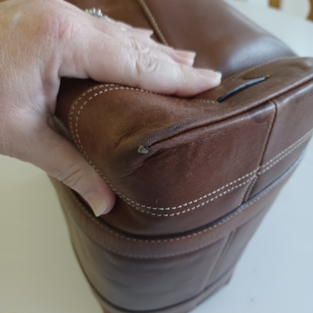 Vintage Leather Coach Bucket Bag Custom - Picture 13 of 16